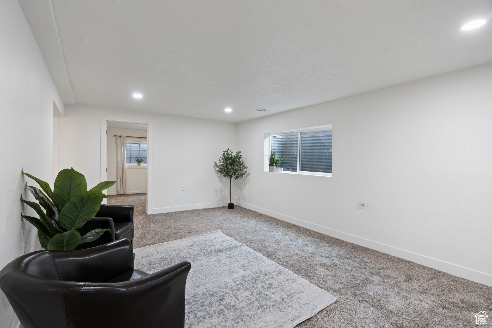7437 S Bromley Rd, West Jordan, Utah image 22