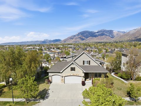Photo of 2045 E ROCKLIN DR, Sandy, UT 84092 (MLS # 2148517)