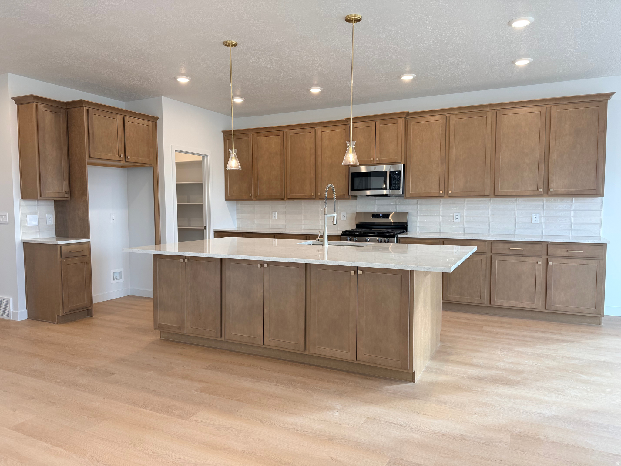 FIREFLY - Residential