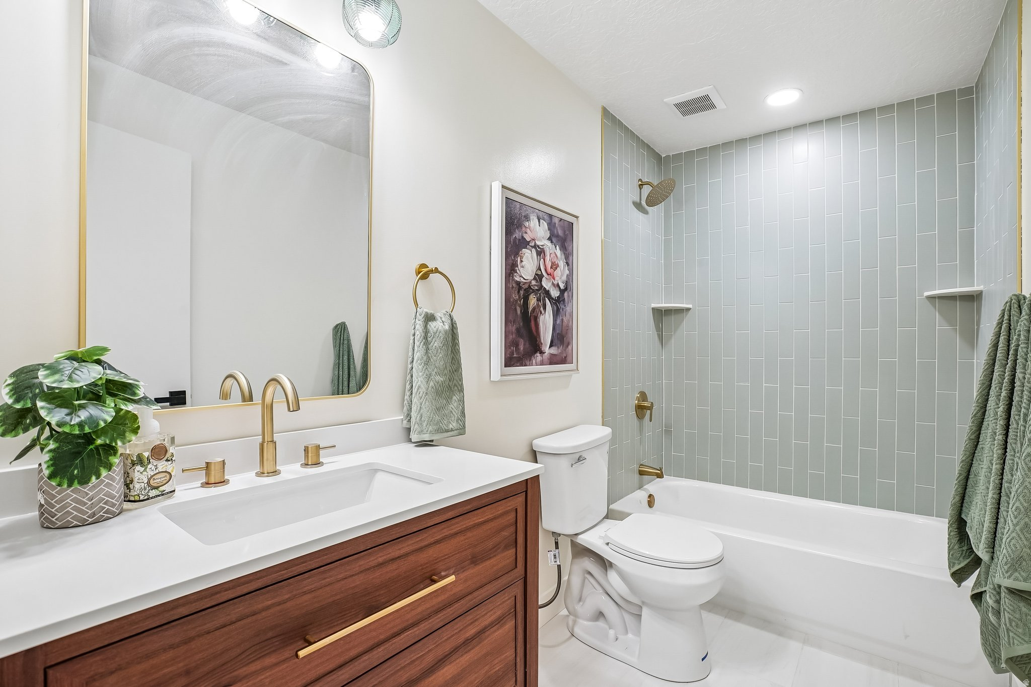 COTTONWOOD HEIGHTS SUB - Residential
