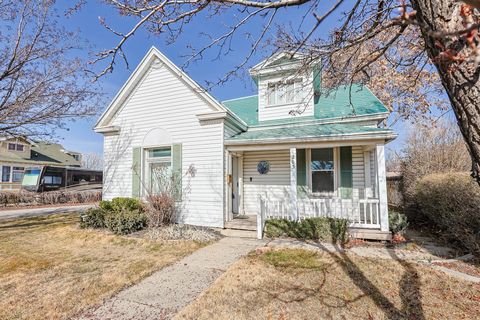 Photo of 205 E 4800 S, Murray, UT 84107 (MLS # 2135391)
