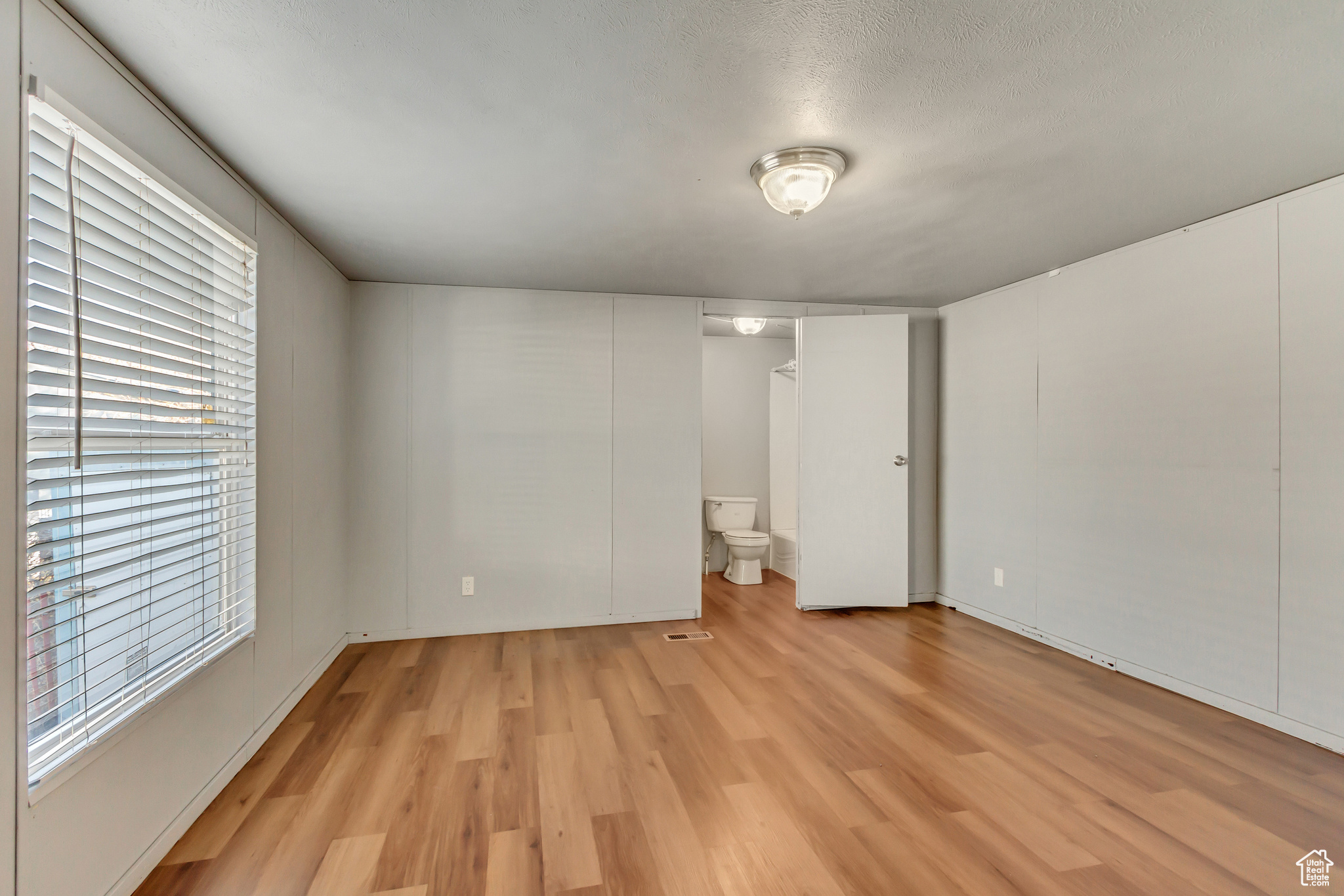 EVERGREEN VILLAGE - Residential