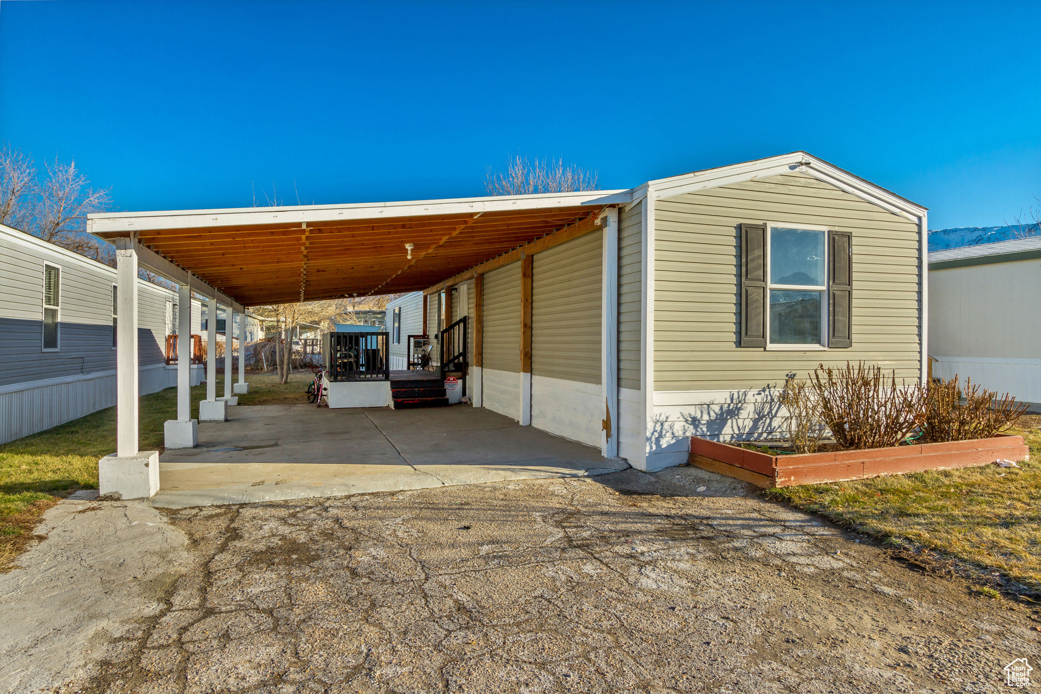 EVERGREEN VILLAGE - Residential