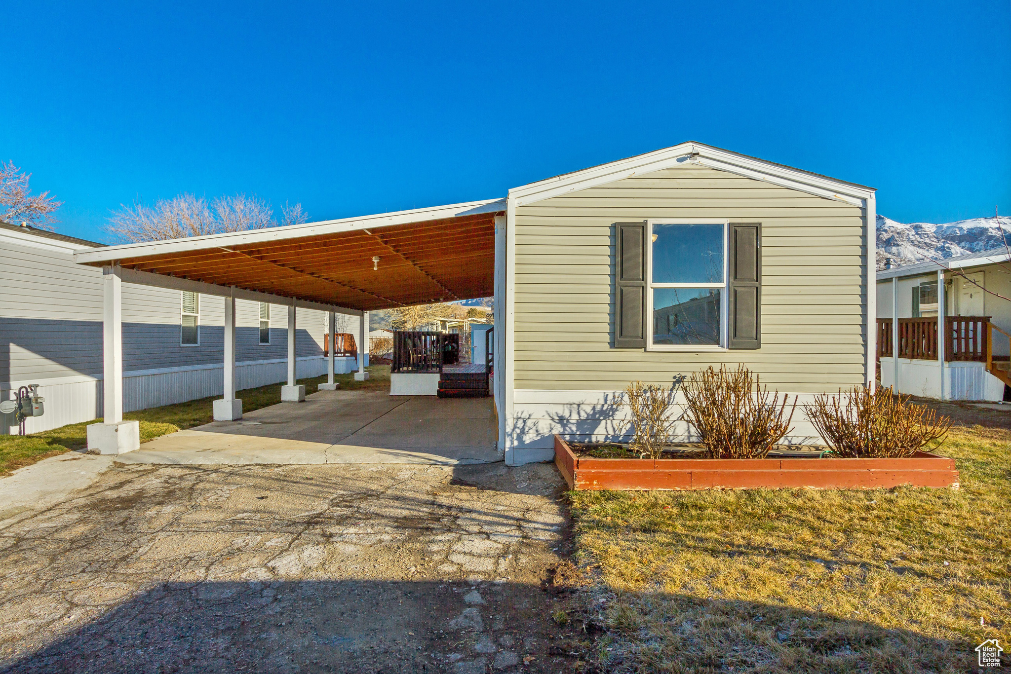 EVERGREEN VILLAGE - Residential