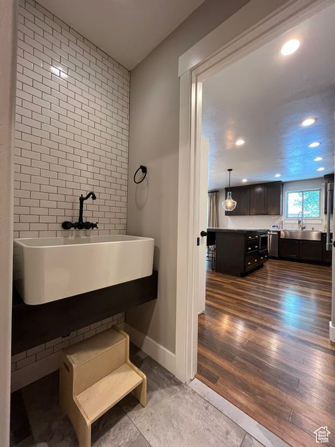 Tiny photo for 9837 S JORDAN RIDGE RD W, South Jordan, UT 84095 (MLS # 2117079)