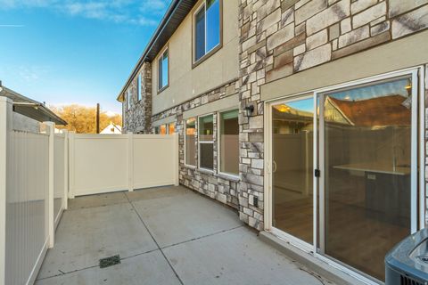 Tiny photo for 719 S 350 E #3, Ogden, UT 84401 (MLS # 2129093)