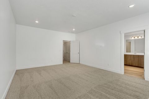 Tiny photo for 719 S 350 E #3, Ogden, UT 84401 (MLS # 2129093)