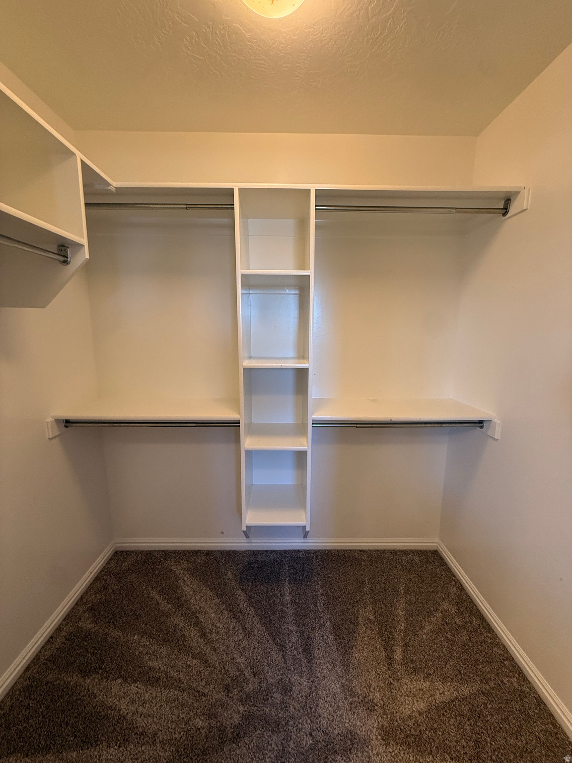 HAYMAKER RETREAT - Residential