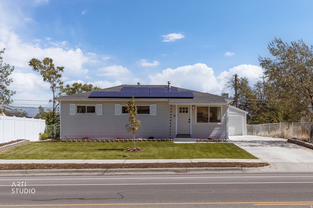 Photo of 5111 S PIEPER BLVD, Salt Lake City, UT 84118 (MLS # 2183990)