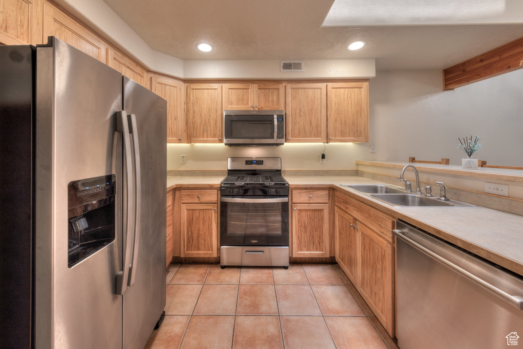389 E Pueblo Ct, Moab, Utah image 4