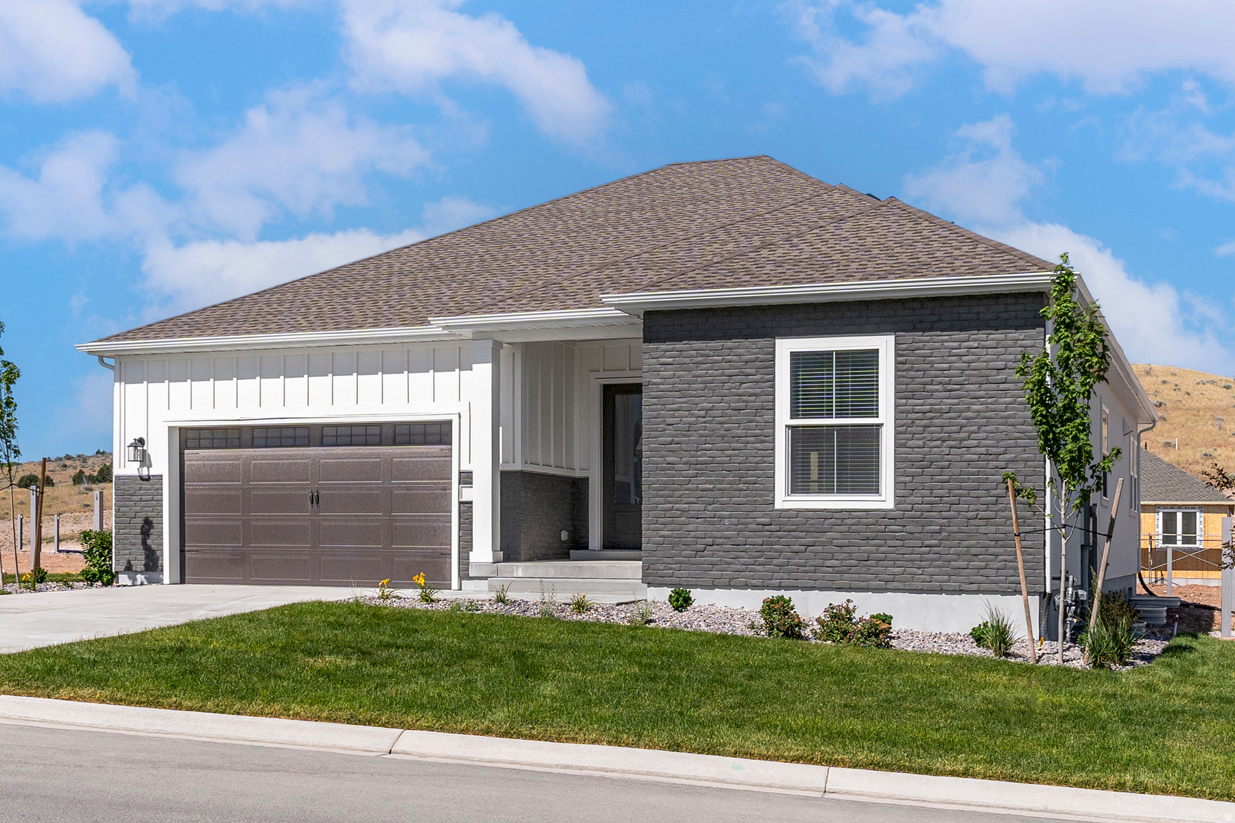 VISTAS AT SUMMIT RDG - Residential