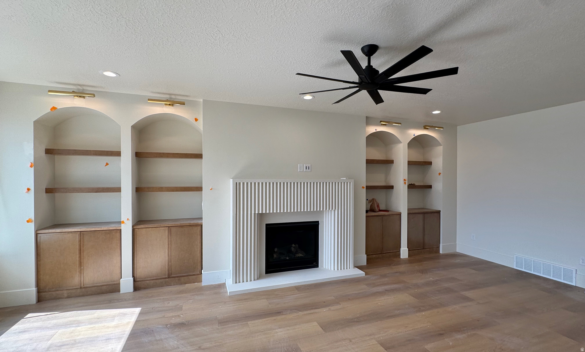 MILLCREEK COTTAGES VANWAGONER SUB #4 - Residential