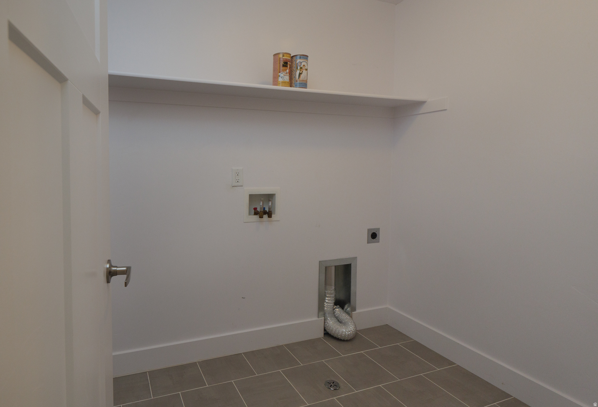 COTTAGE COURT 2 - Residential