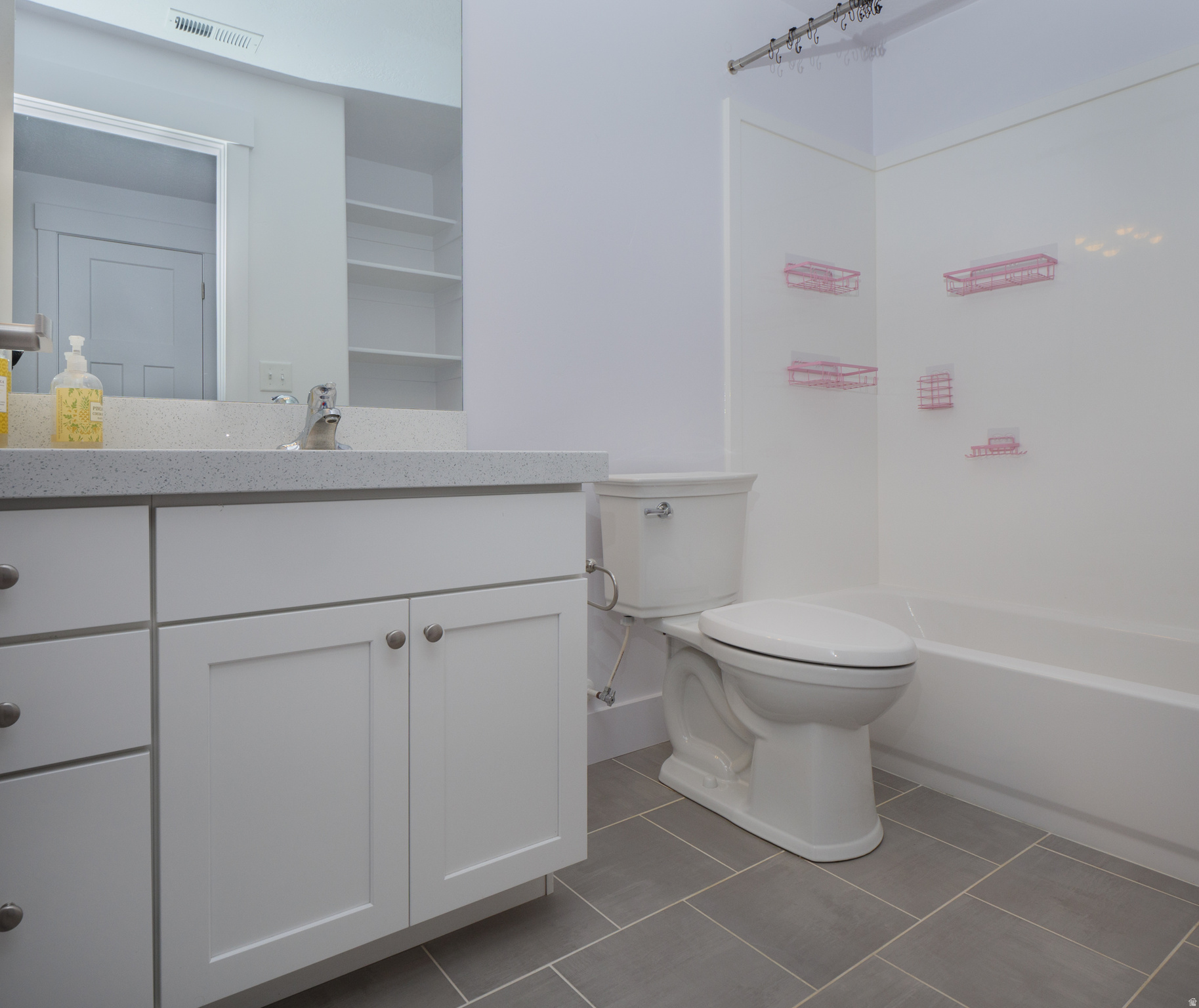 COTTAGE COURT 2 - Residential