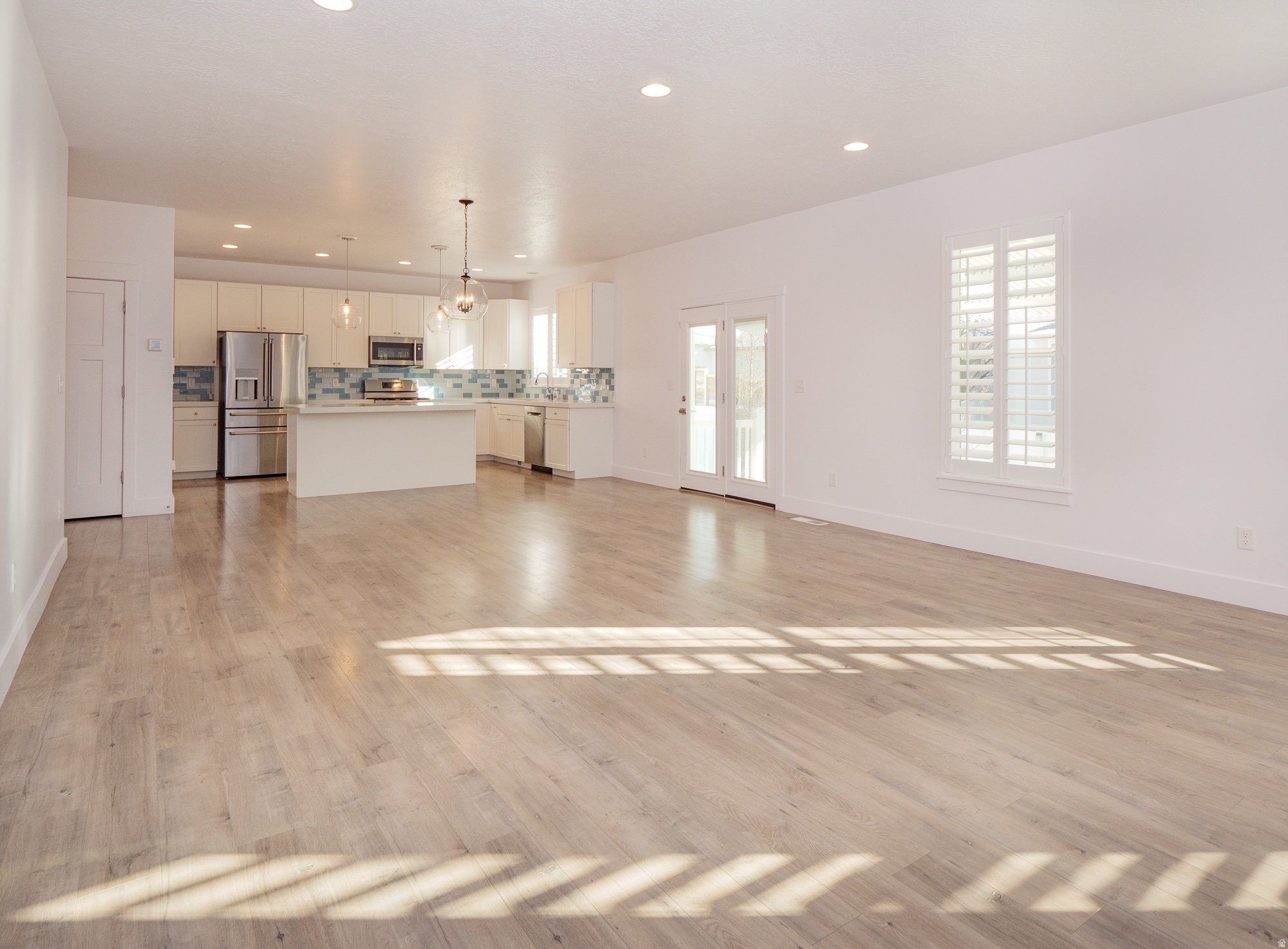 COTTAGE COURT 2 - Residential