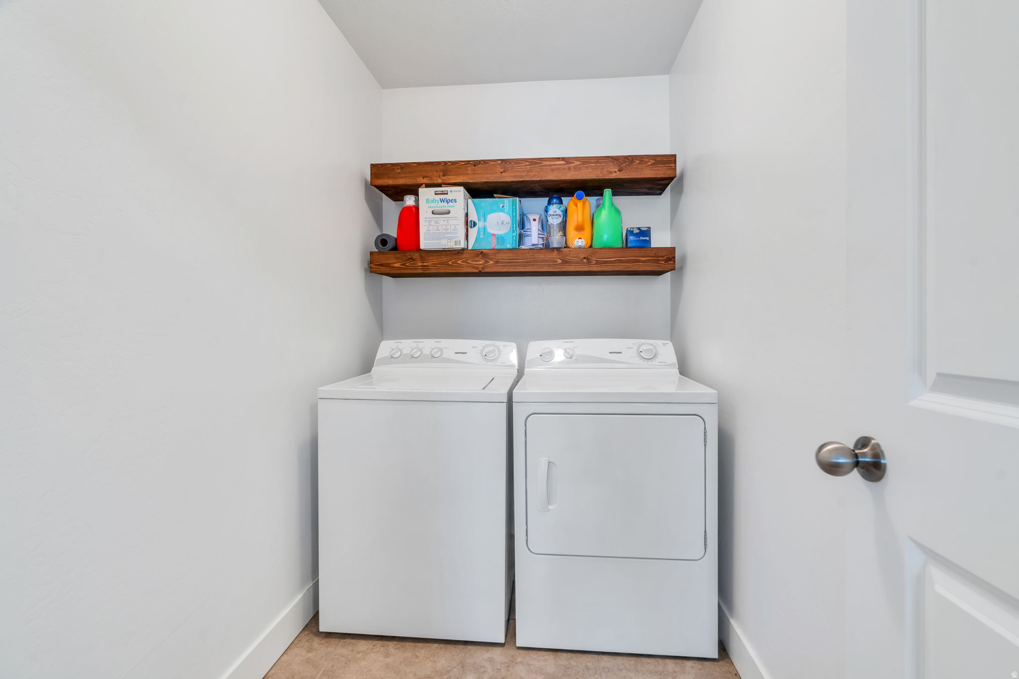 COLONIAL PARK - Residential