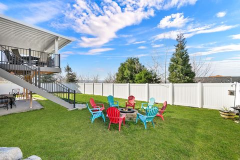 Tiny photo for 3643 LAKEVIEW DR, North Ogden, UT 84414 (MLS # 2144312)