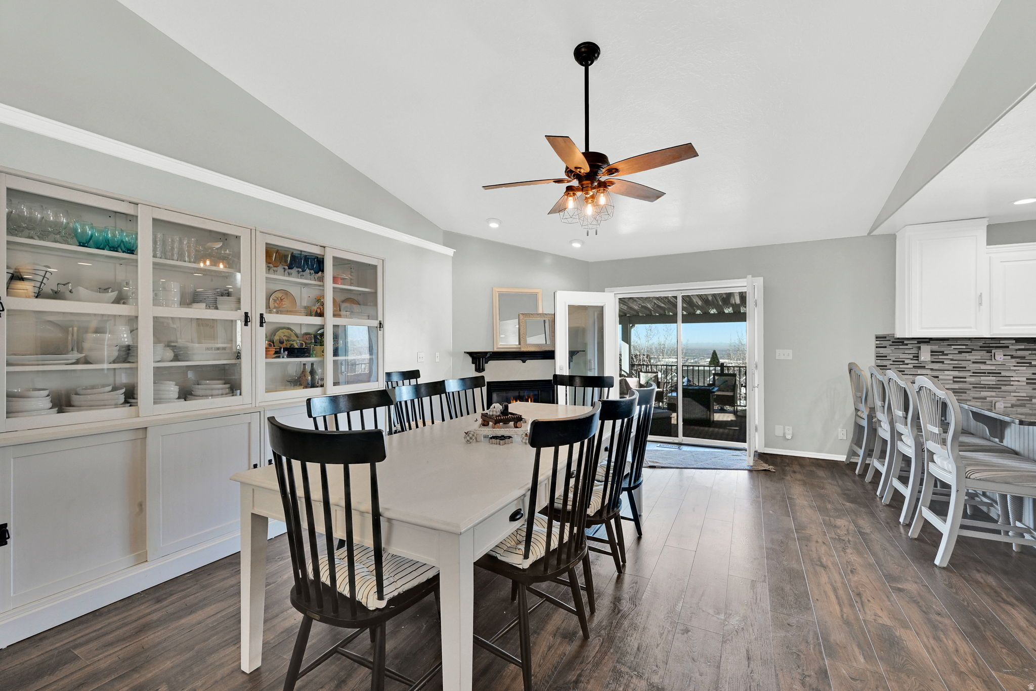 PEBBLE BEACH - Residential