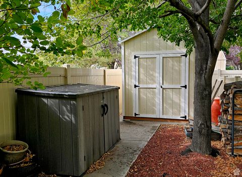 Tiny photo for 11664 S LAMPTON VIEW DR, South Jordan, UT 84095 (MLS # 2118286)