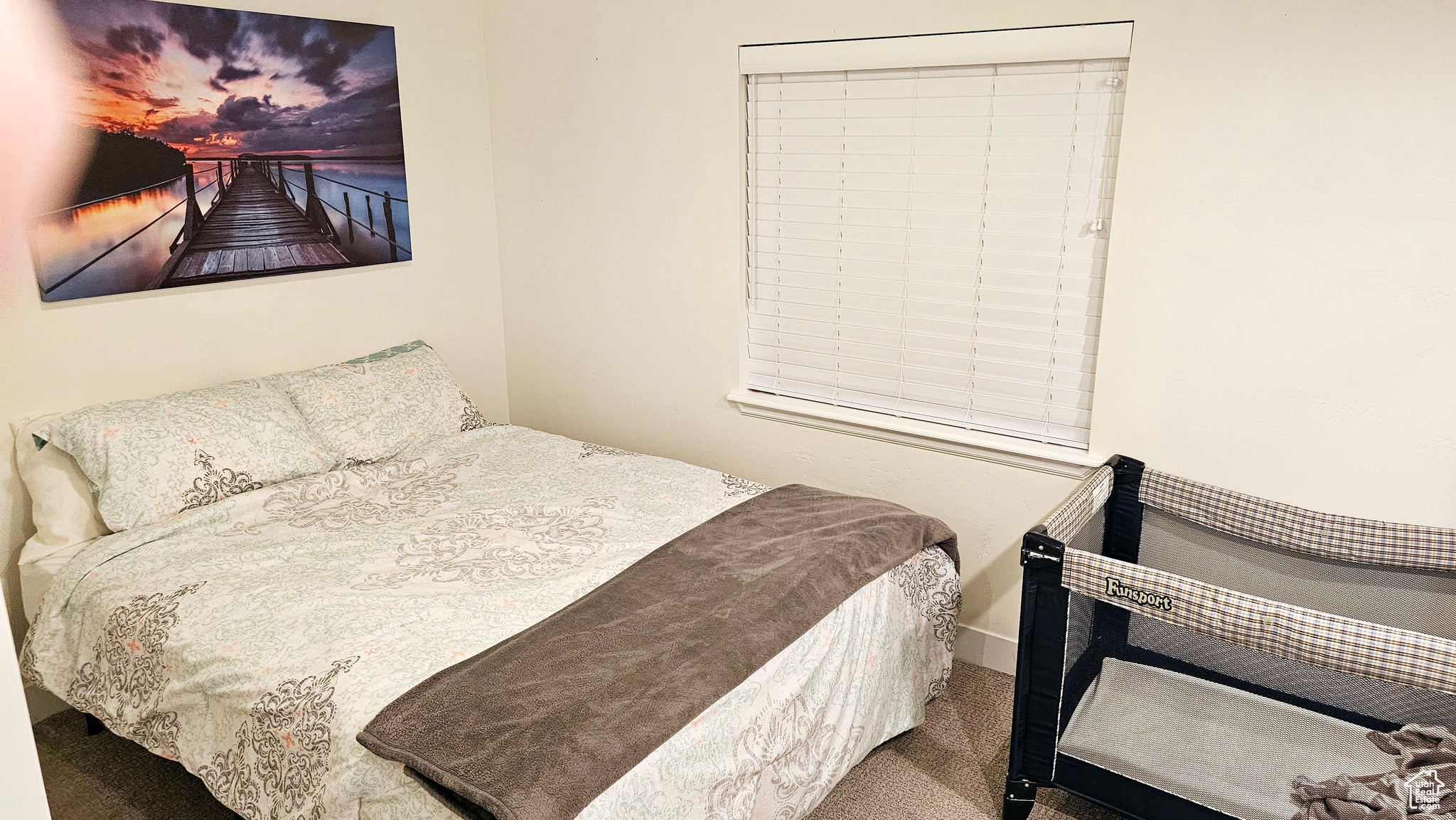 CLOVER RIDGE - Residential