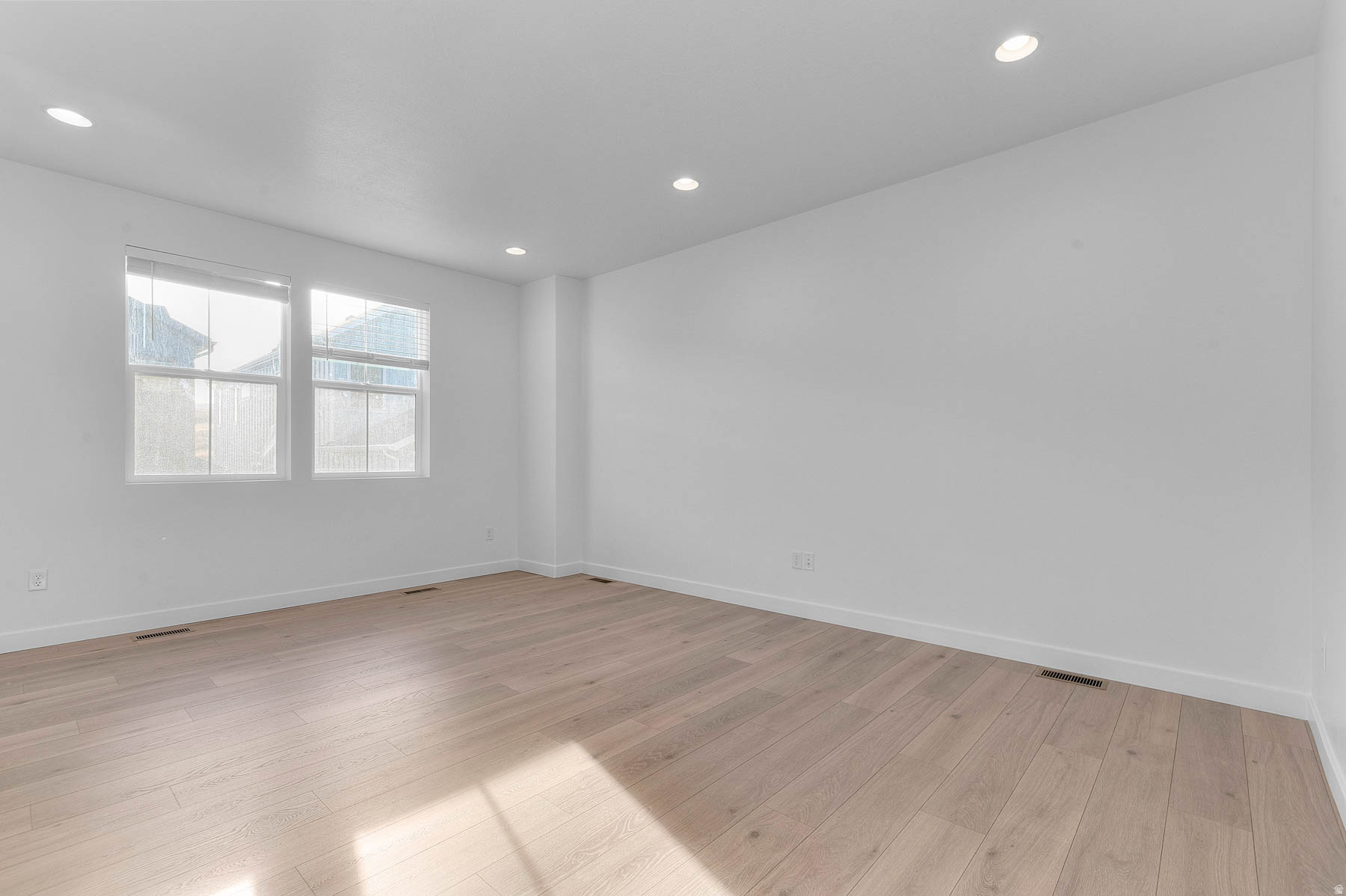 TERRAINE TOWNS 166 - Residential