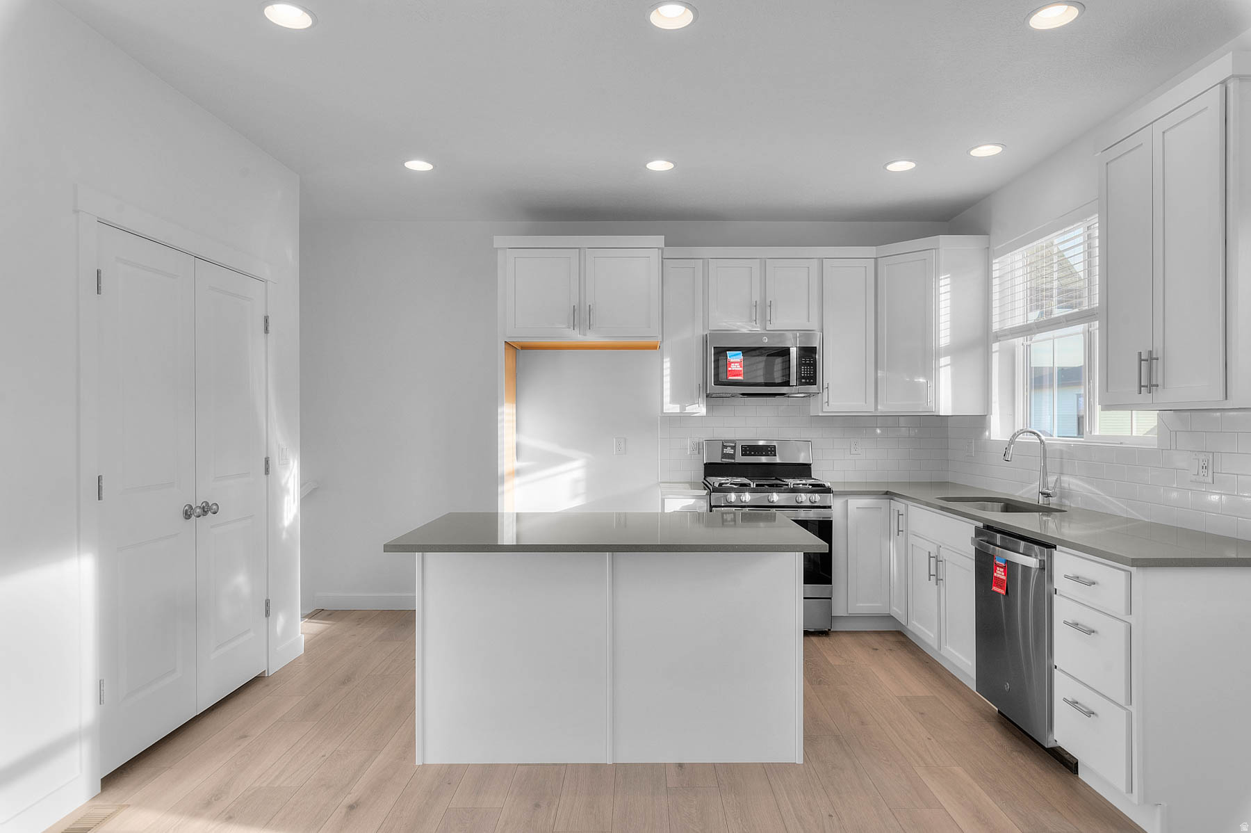 TERRAINE TOWNS 166 - Residential