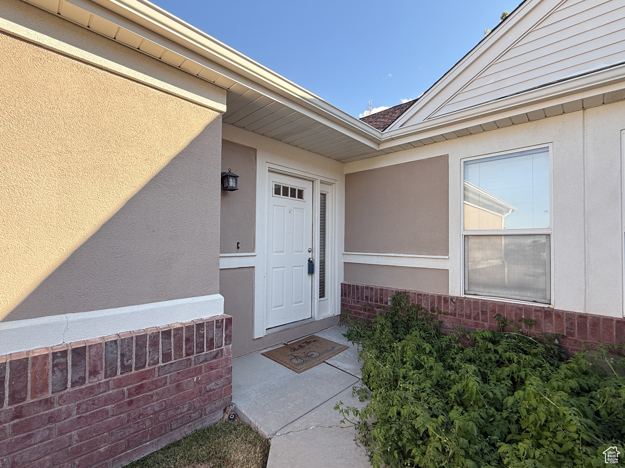 EAGLE CREST - Residential Income