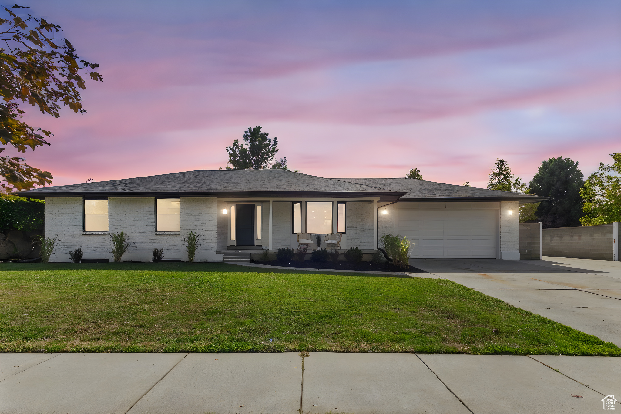 CLOVER CREST #3 - Residential