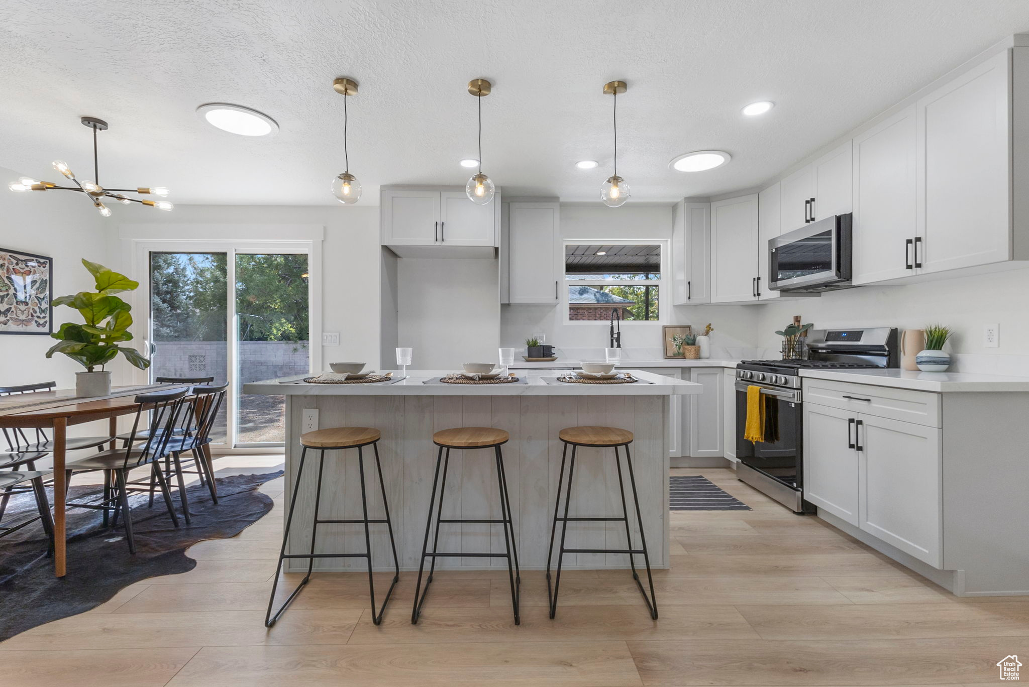 CLOVER CREST #3 - Residential