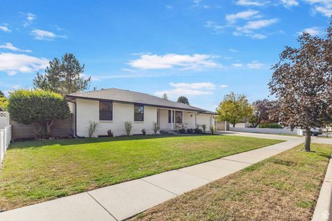 Tiny photo for 863 W GERMANIA AVE, Murray, UT 84123 (MLS # 2117410)
