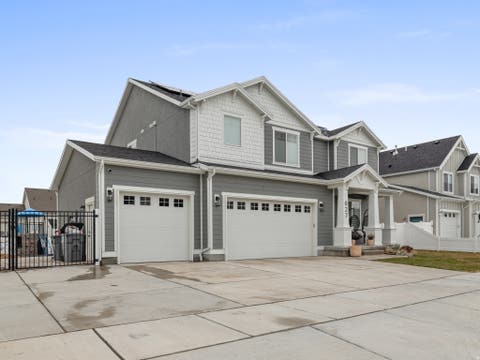 Tiny photo for 627 S MEADE ST, Mapleton, UT 84664 (MLS # 2176098)