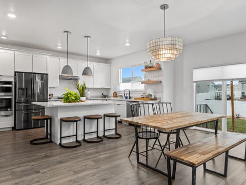 Tiny photo for 627 S MEADE ST, Mapleton, UT 84664 (MLS # 2176098)