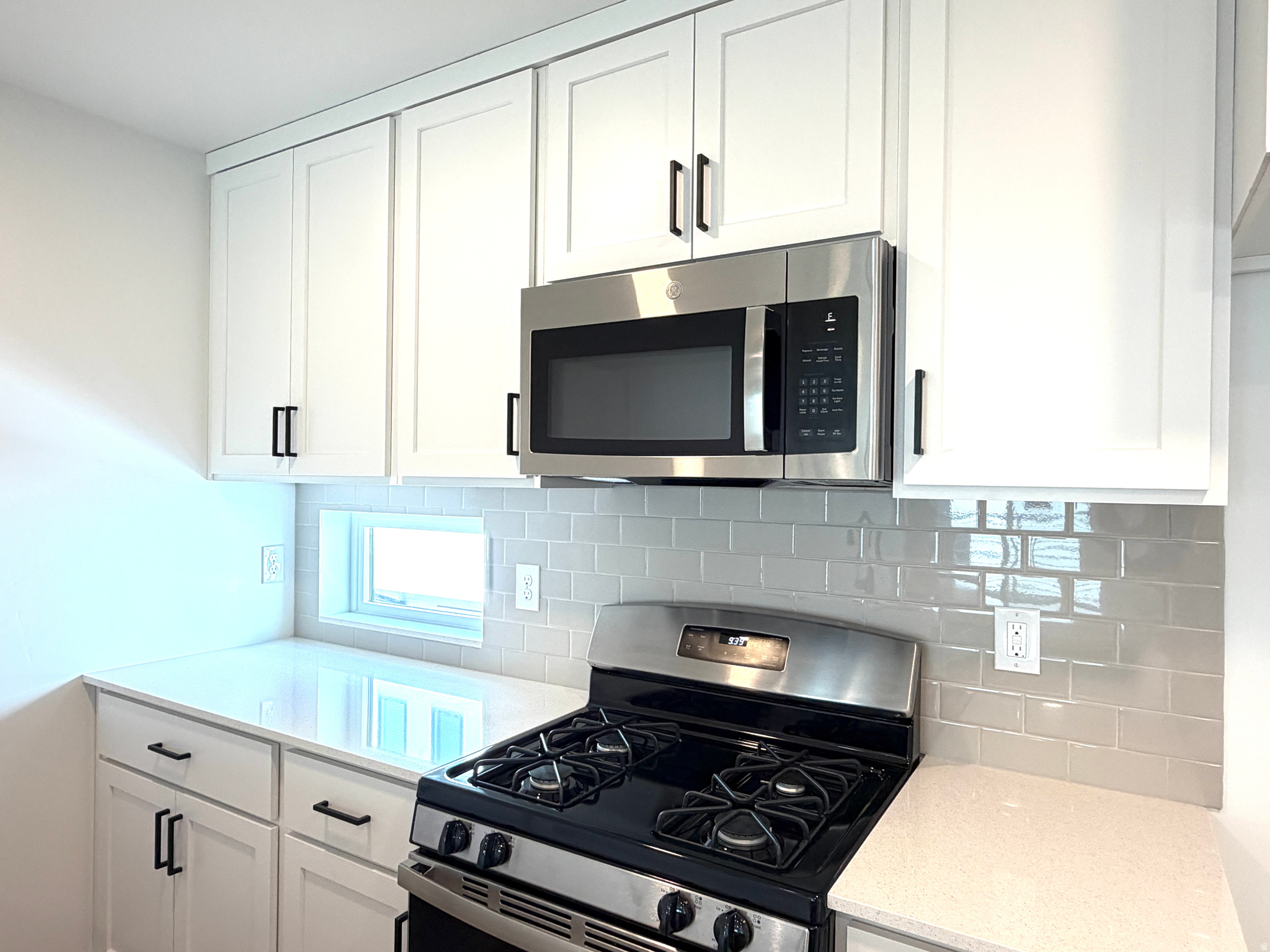 REGENCY ON 9TH COMMUNITY - Residential