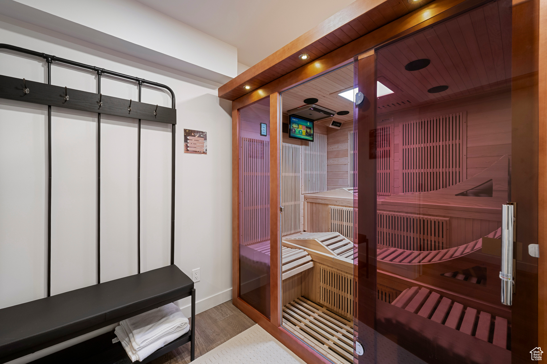 SILVER CREEK VILLAGE - Residential