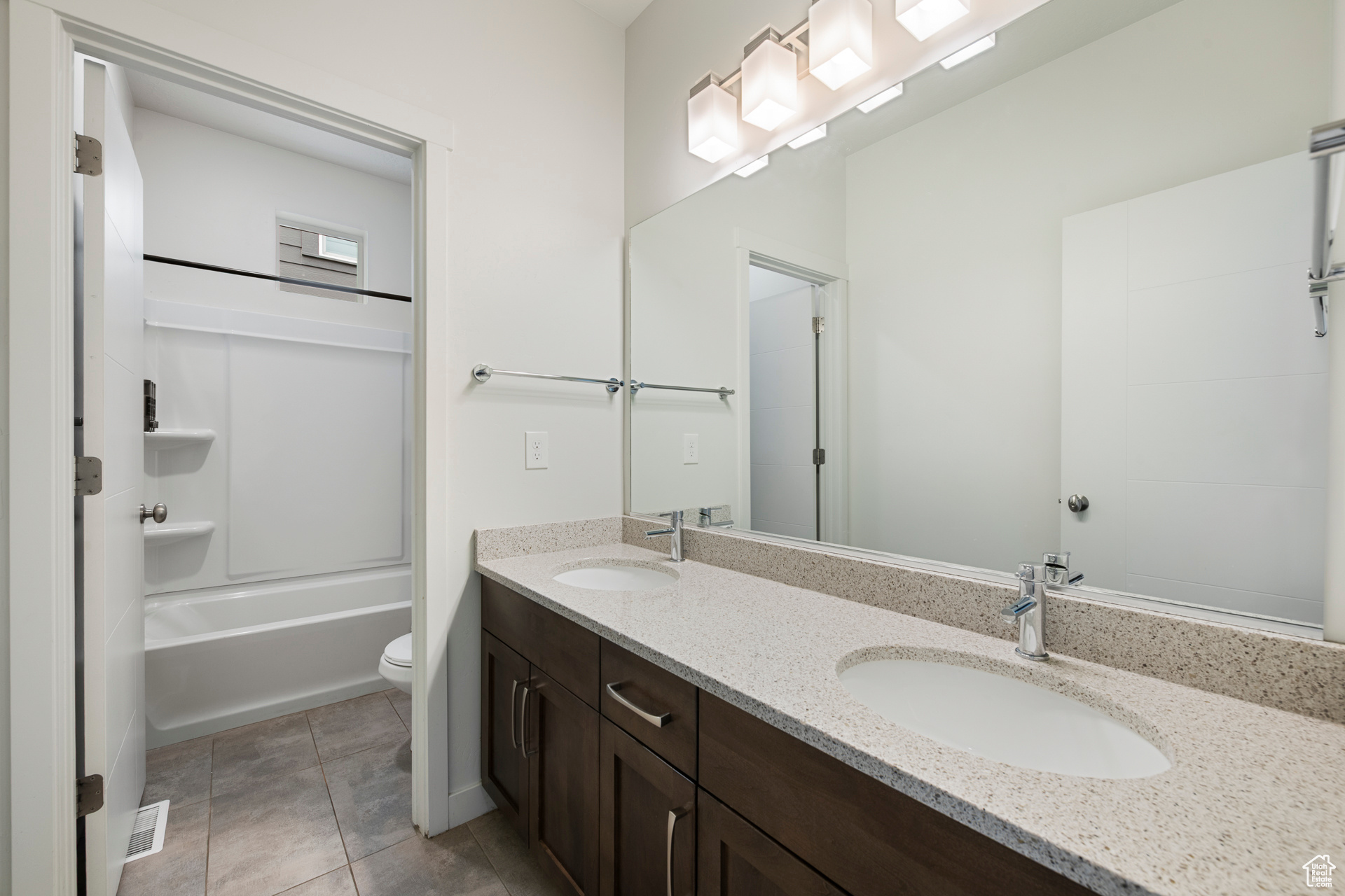 SILVER CREEK VILLAGE - Residential