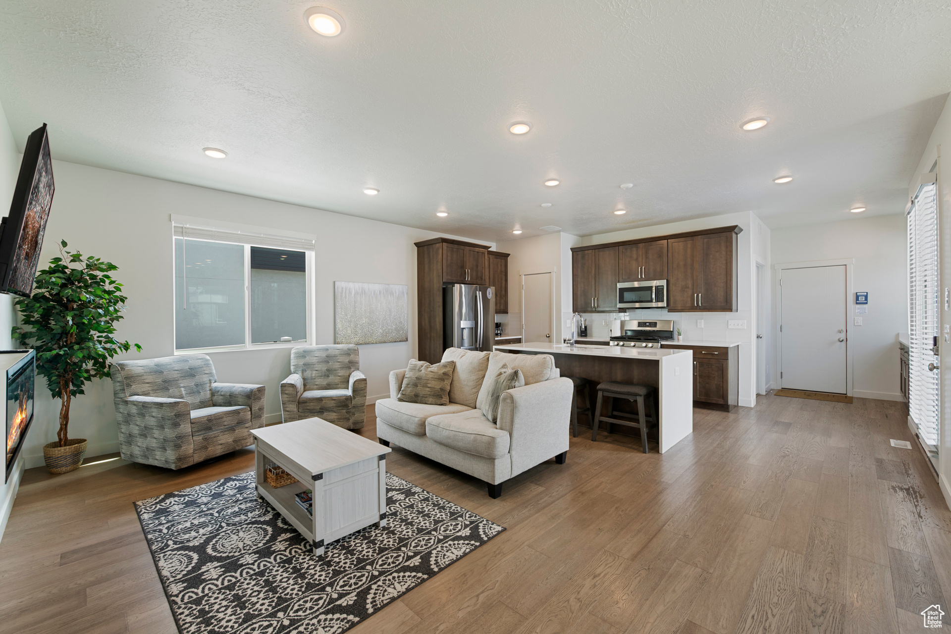 SILVER CREEK VILLAGE - Residential