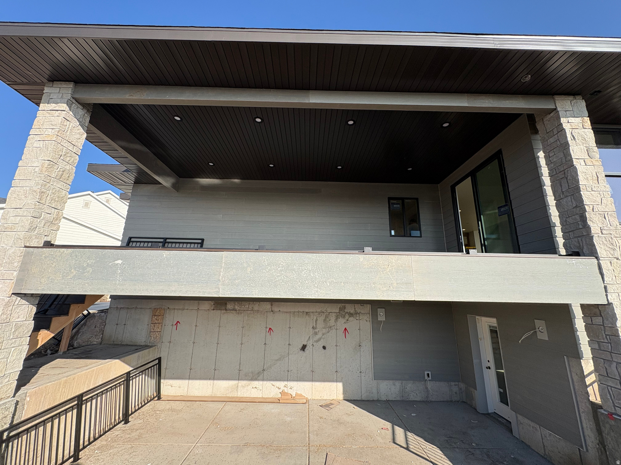 CHESTNUT FARMS - Residential