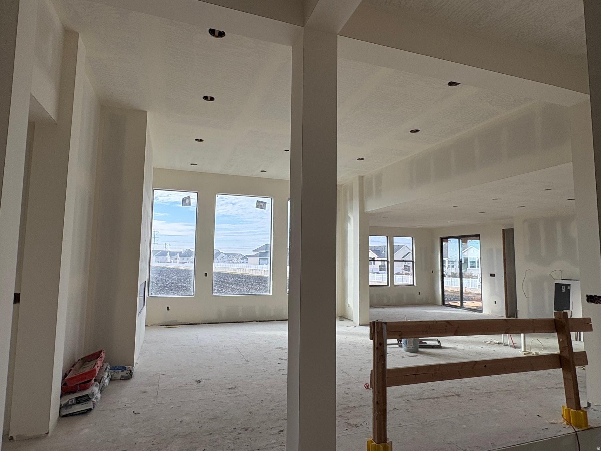 CHESTNUT FARMS - Residential