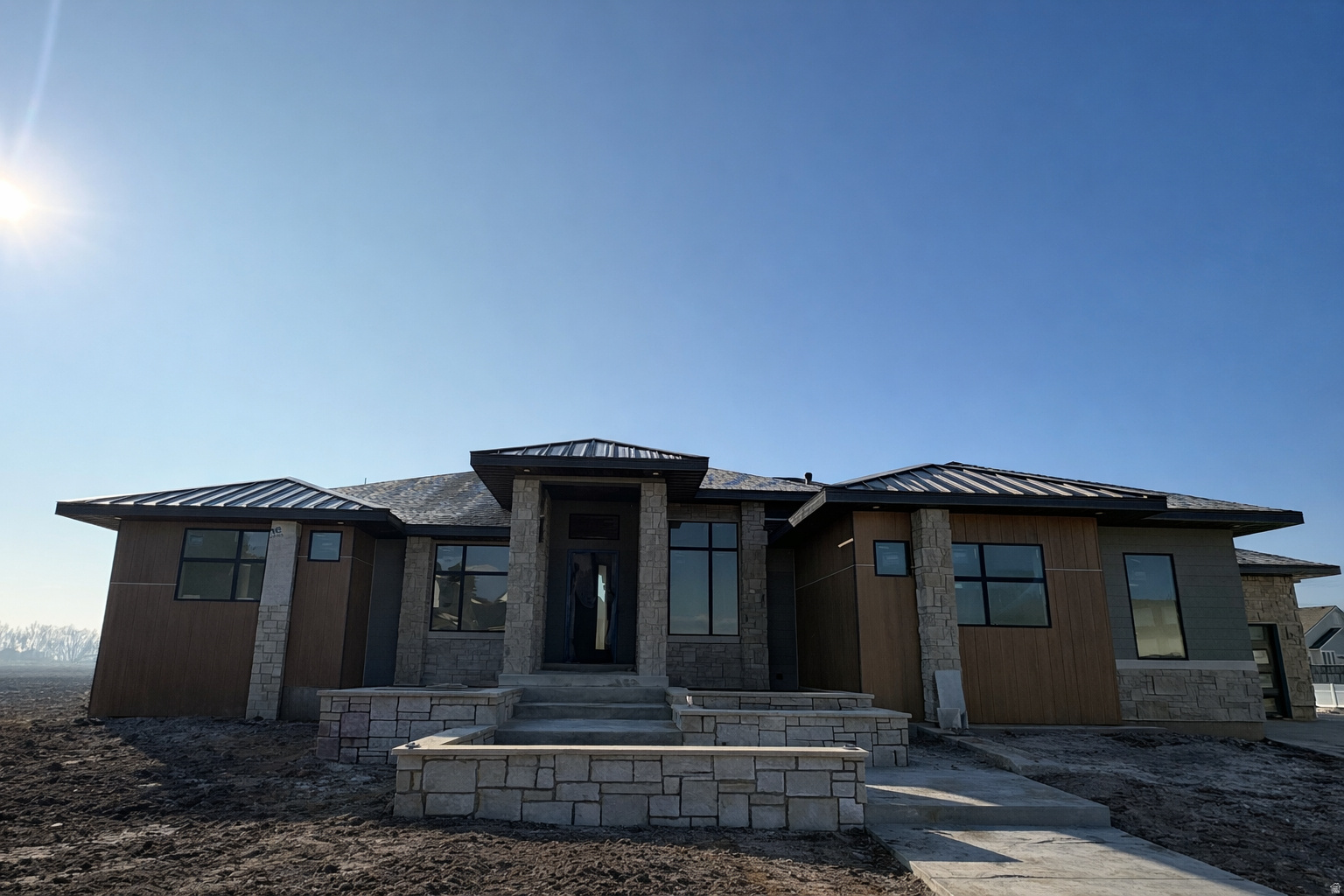 CHESTNUT FARMS - Residential