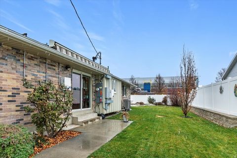 Tiny photo for 315 S 475 E, Orem, UT 84097 (MLS # 2126268)