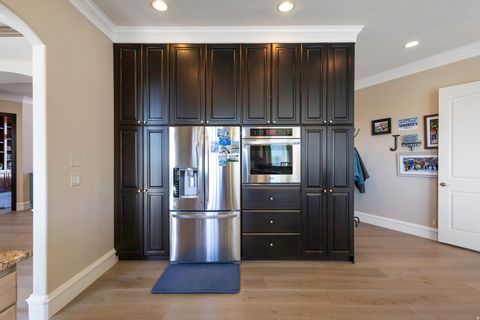 Tiny photo for 684 N SUMMIT WAY Way, Alpine, UT 84004 (MLS # 2147360)