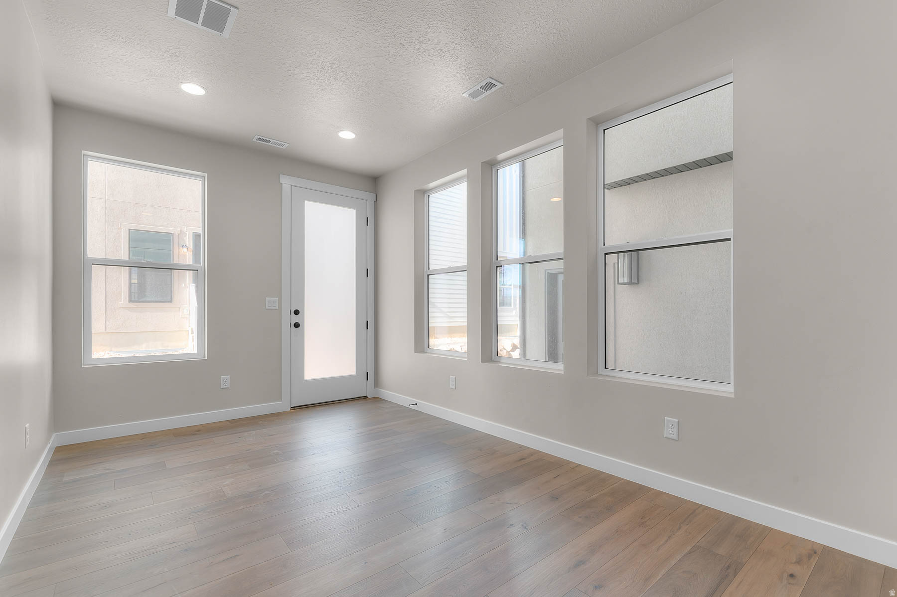 HOLBROOK E VILLAS 637 - Residential