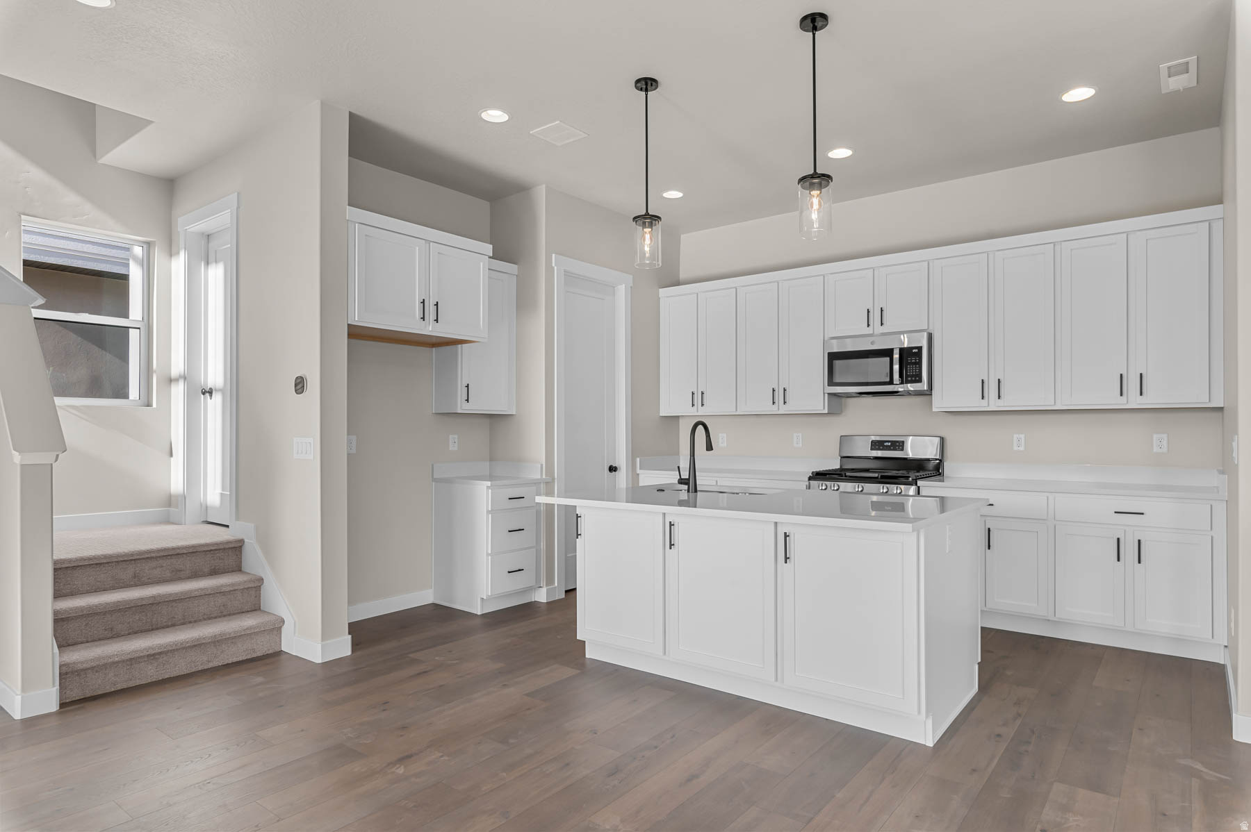 HOLBROOK E VILLAS 637 - Residential