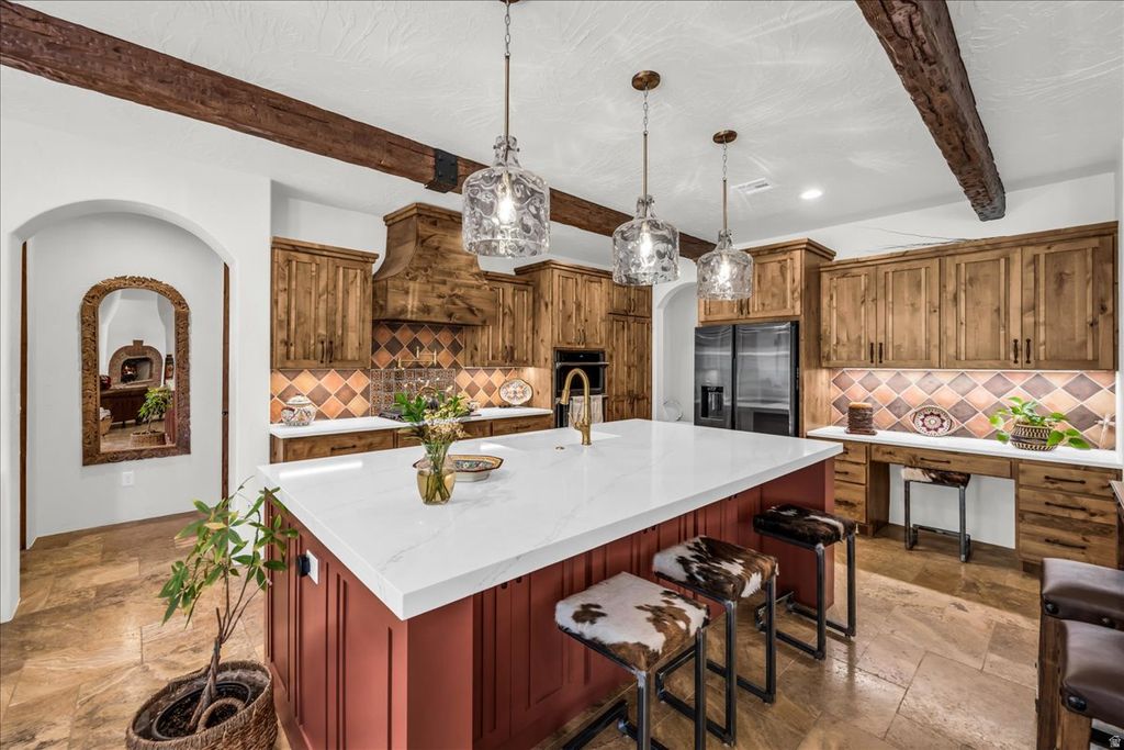 Photo of 2785 S DESPERADO DR, Washington, UT 84780 (MLS # 2159935)