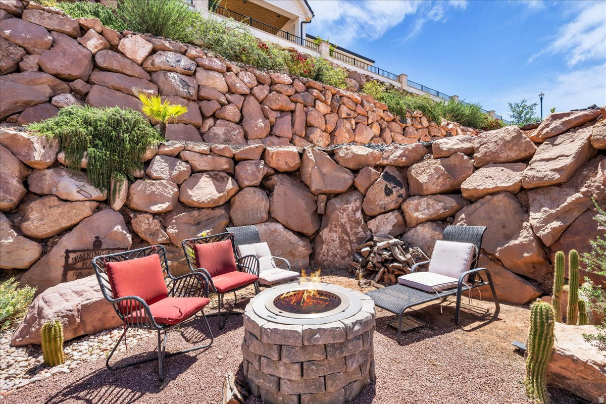 CHAPARRAL RIDGE PH 6 - Residential