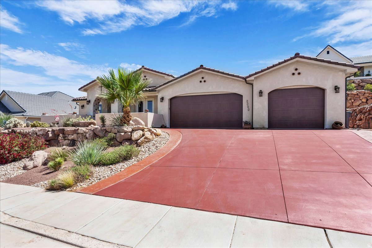 CHAPARRAL RIDGE PH 6 - Residential