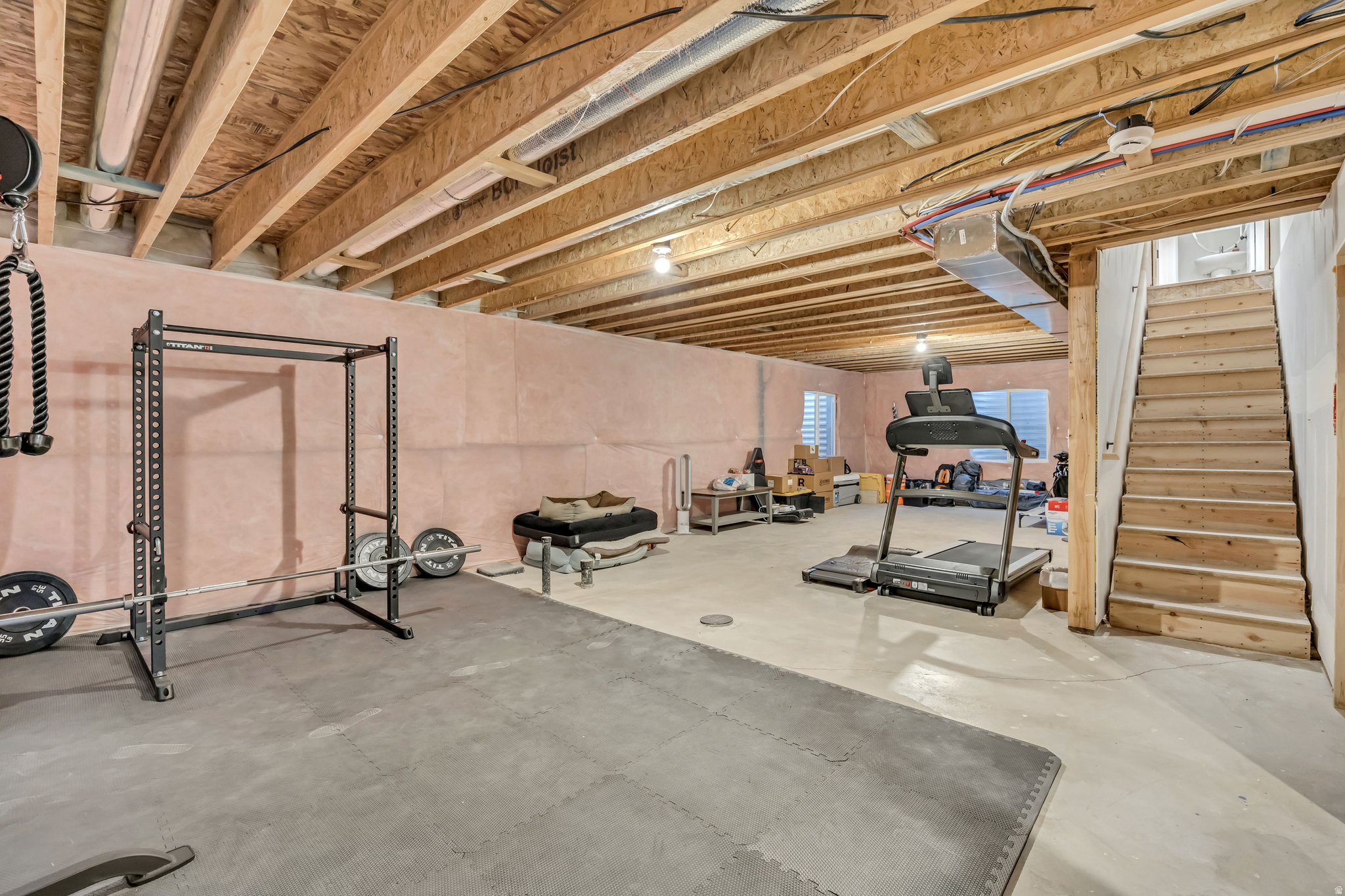 SILVER LAKE - Residential