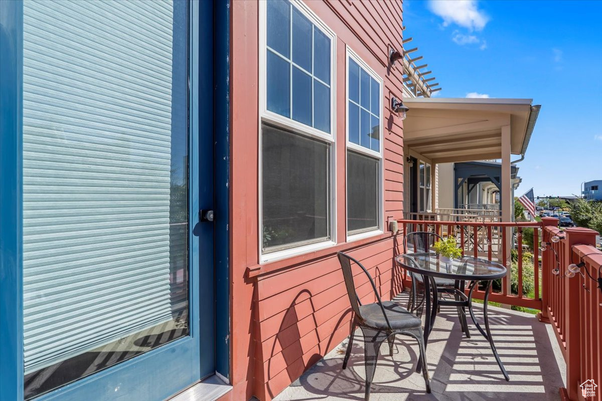 DAYBREAK MARINAVG128 - Residential