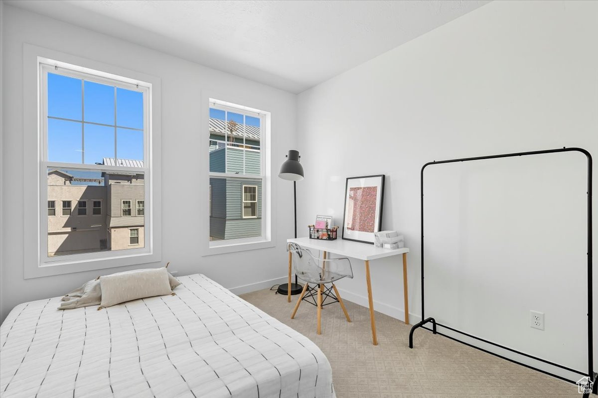 DAYBREAK MARINAVG128 - Residential