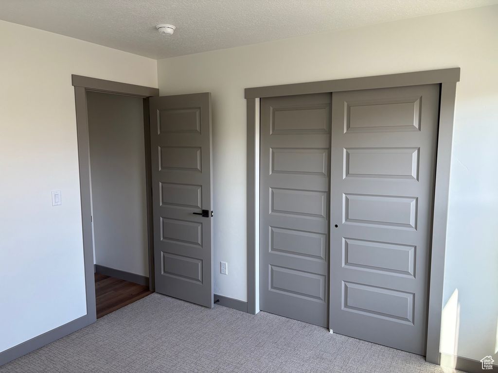 Photo of 1053 W LINDEN LN, Woods Cross, UT 84087 (MLS # 2119291)
